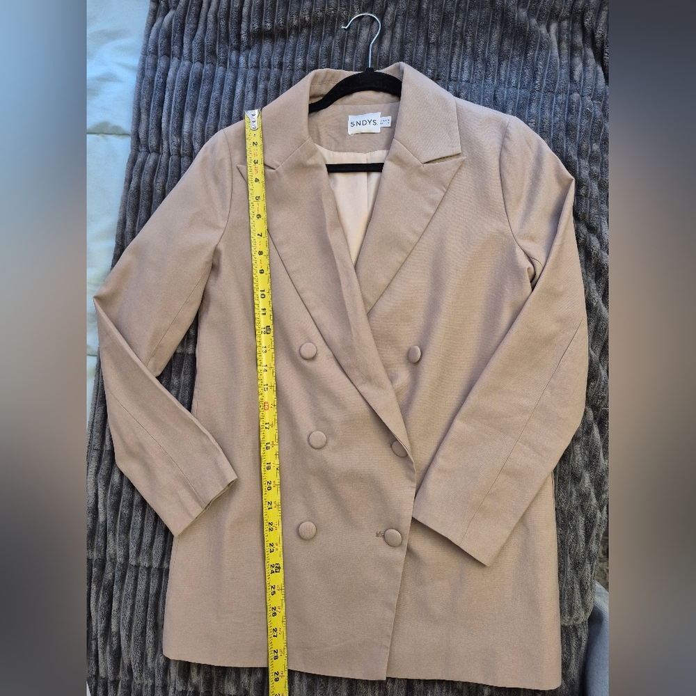 Women's Tan Blazer - Picture 3 of 5